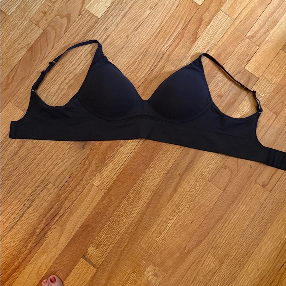 Maidenform Black Seamless Bra